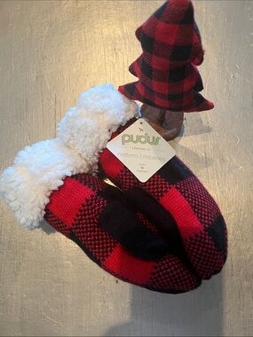 Pudus Kids Red & Black Buffalo Plaid Slipper Socks with Sherpa Cuff